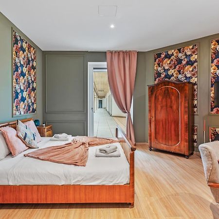 Stylish Flower Power Studio - Close To City Center & Public Transport - Ac & Wifi Wien Exteriör bild